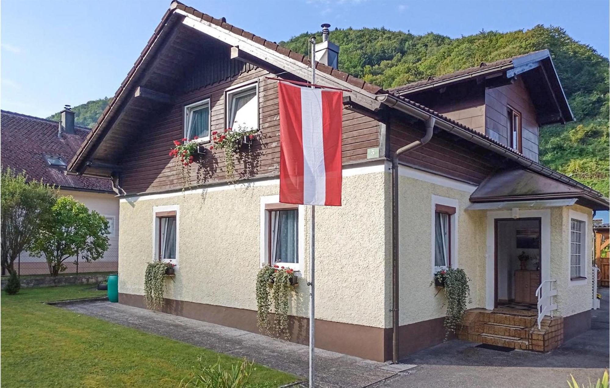 Ruhige Ferienwohnung Loich エクステリア 写真